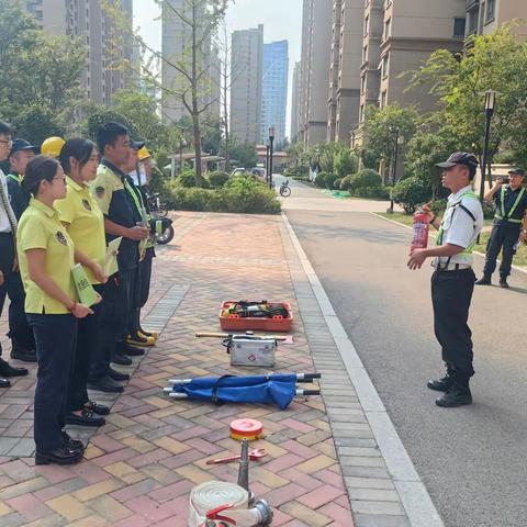 【火灾无情 防火先行】—高新区孙村街道翡翠雅郡北区社区开展消防演练活动