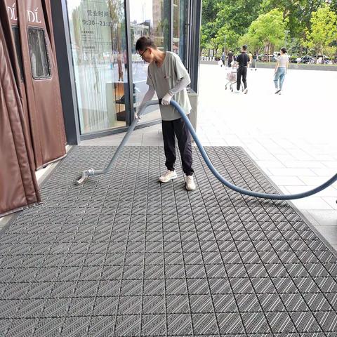 常常不开心的简篇