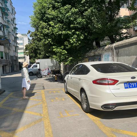 畅通消防通道，保障生命安全