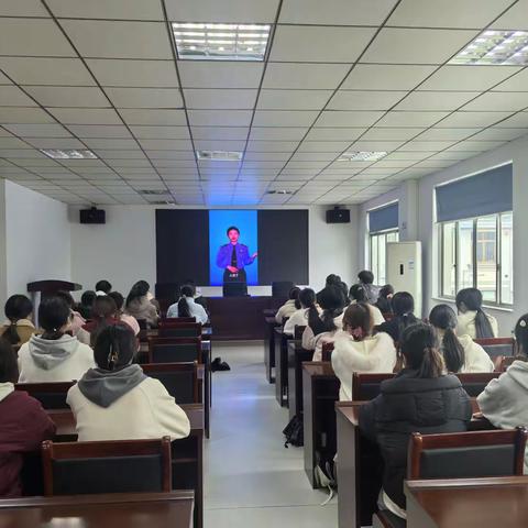 “青春无诈，安全同行” —— 五里亭社区开展大学生反诈宣传活动