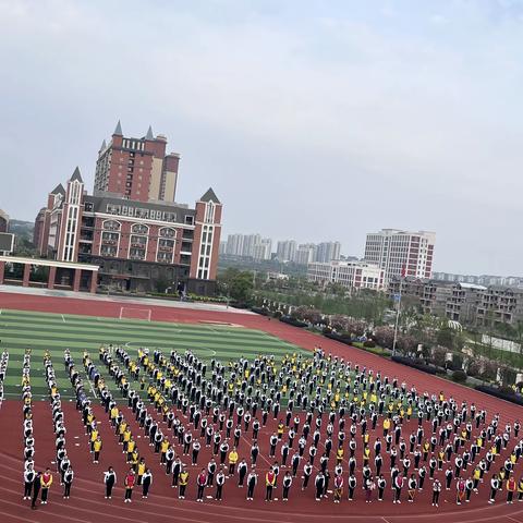 拒绝校园欺凌，创建平安校园——吉水外国语学校高二年级主题升旗仪式