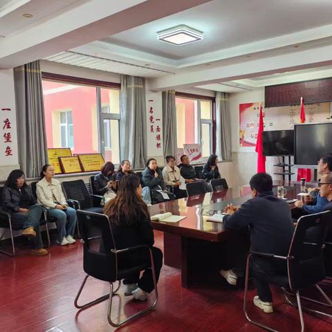 校园防震疏散练，师生安全弦不松 ——官地实验学校防震应急疏散演练活动