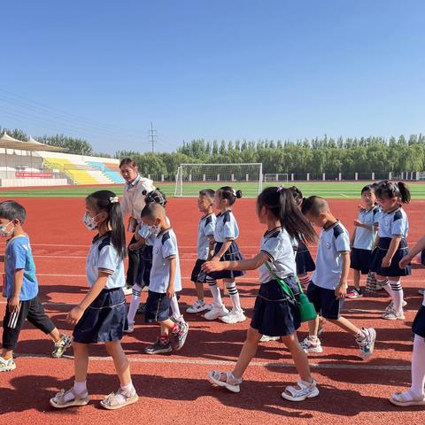 探秘小学，快乐衔接——平原县第三实验幼儿园（新城园）参观小学初体验