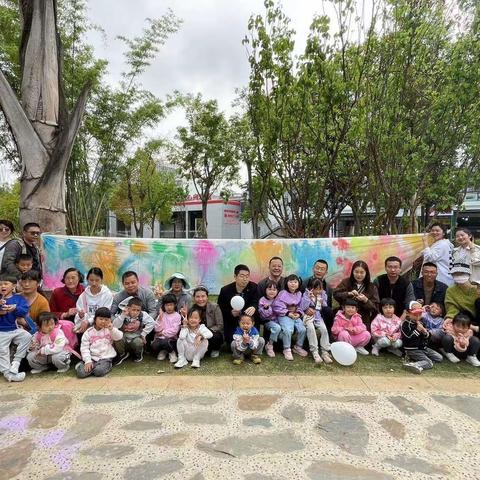 文山建投集团第一幼儿园2023年春季学期——“逐春色之梦，筑爱国之情。”