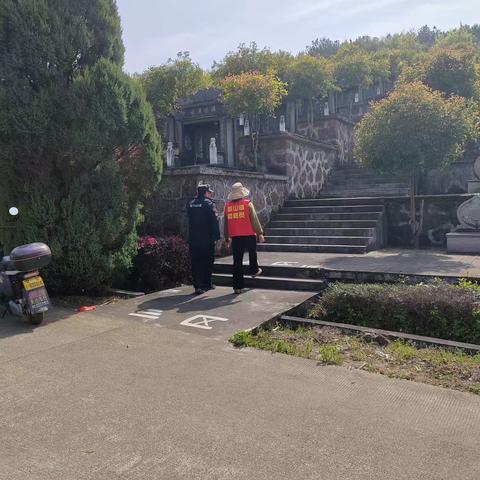 筑牢清明“防火墙”