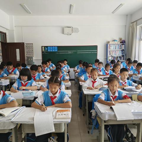 大洼区教育局关工委开展第二届“优良好家风，优秀好少年”中小学生家庭教育主题征文活动