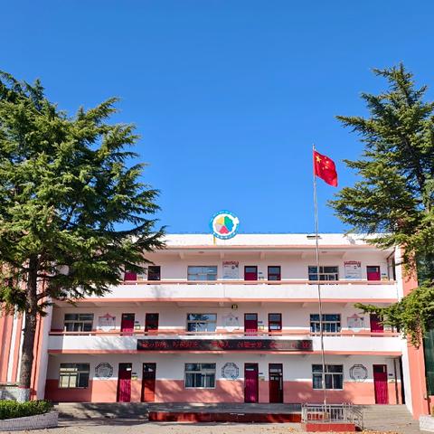 “跑”出活力，“步”向新春——索堡镇中心校举行“迎新春”冬季长跑启动仪式