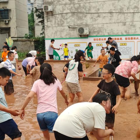 “粽情端午•清凉一夏”湖东中心幼儿园端午节活动