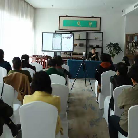 品诗歌之美 传文化之魂——海港区举办纪念海子诗会