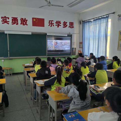 艾各庄小学“传承红色基因·清明祭英烈”活动