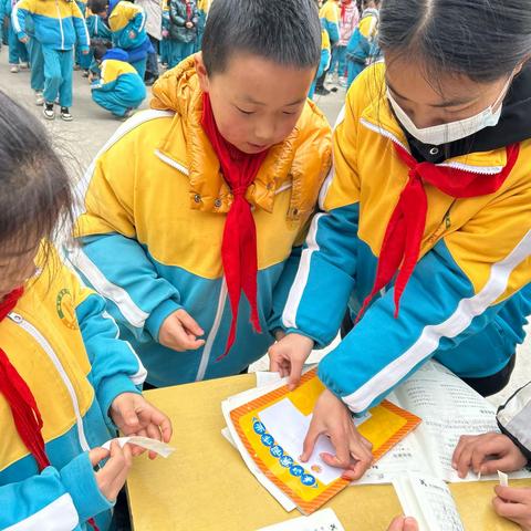 寒假作业评选展风采 五彩缤纷迎春来