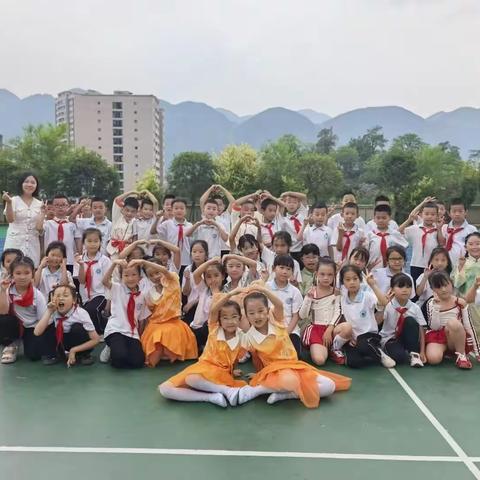 夏日实践绘成长：“五小”活动点亮缤纷假期