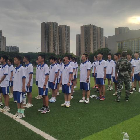 湖南师大附中博才实验中学 湘江校区G2308班军训纪实