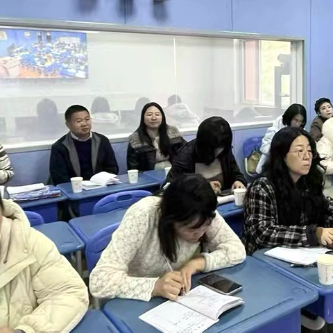 AI赋能语文课堂，智慧点亮研学之路——杜庄学区教师专业发展共同体“人工智能在小学语文课堂中的有效应用”供需培训活动纪实