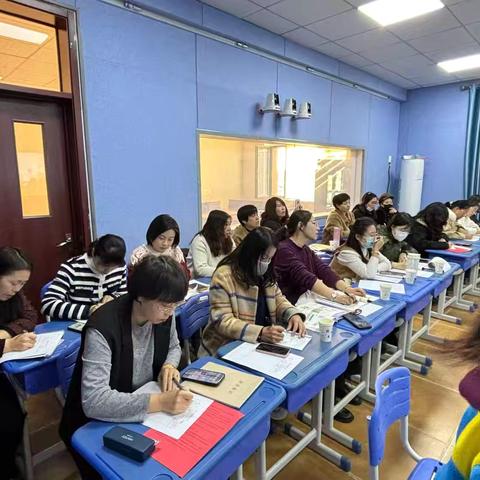 以研促教，共探新教材——杜庄学区教师专业发展共同体英语教研活动纪实