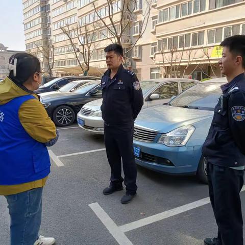 【齐林社区】网格员联合民警化解噪音矛盾