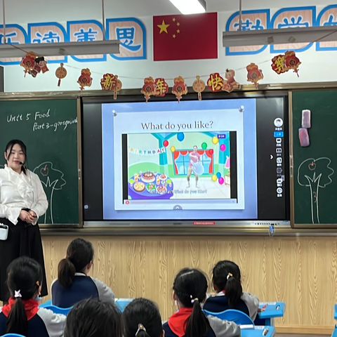 以教研之光照亮教学之路-记钟家村小学三里坡校区英语组教研活动