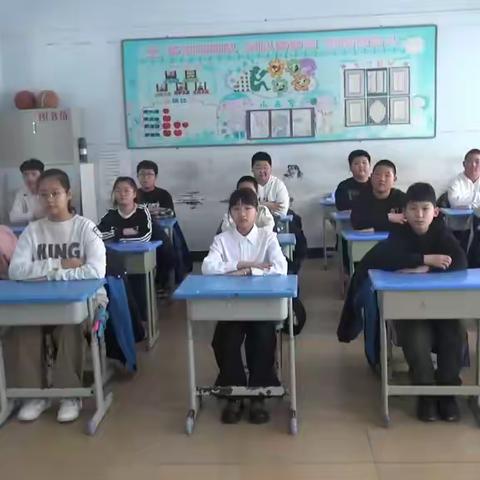 【舞动青春 乐享课桌】——巴彦县巴彦港镇中心学校课桌舞展示活动精彩绽放