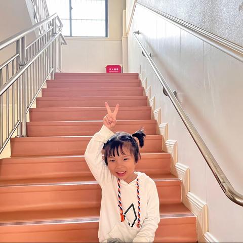 雅源幼儿园2023秋季学期大大班张婧楠小朋友成长档案