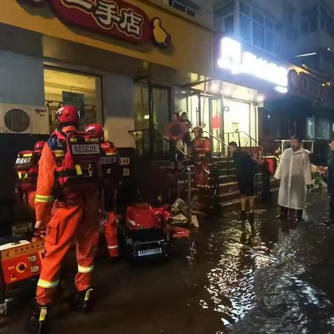 坚持以人民为中心 高效应对强降雨   建国街道应对城市防内涝工作纪实