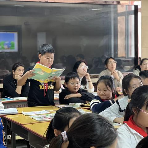共美课堂 淬琢教书育人星 第8期｜三实小英语教研篇—课堂展风采   教研促成长