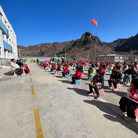 “踌躇满志再出发，栉风沐雨踏征程”青松岭小学开学季