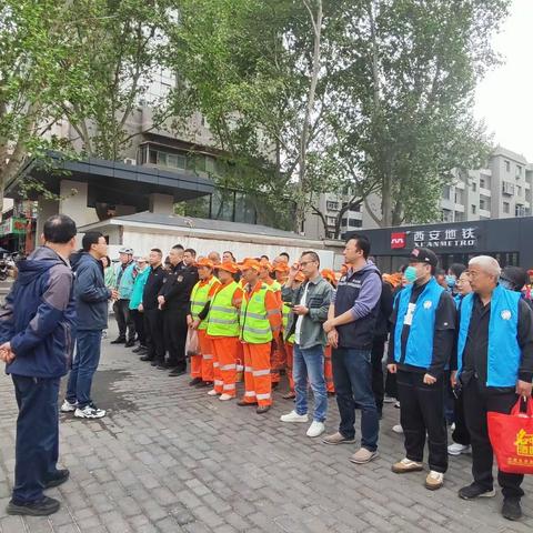 民航社区网格员积极助力开展环境卫生整治活动—同心聚力齐奋进，共驻共建展新貌