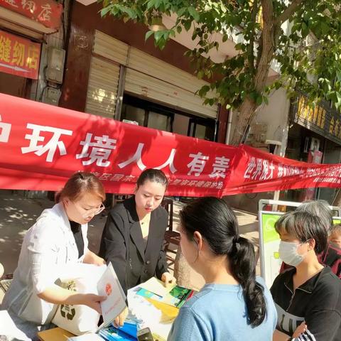 “国卫复审”我们在行动——生态环境临潼分局持续开展国卫复审宣传活动