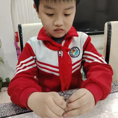 “爱子有方”沙河市实验小学二3班劳动技能大比拼