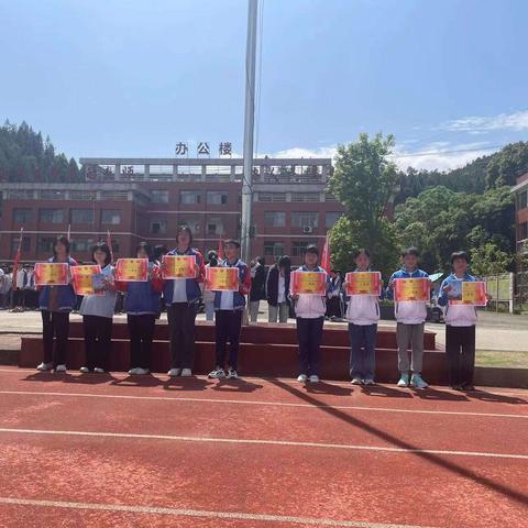 诗词大会   以诗会友——遂川县大汾中学2024春季校园诗词大会活动纪实