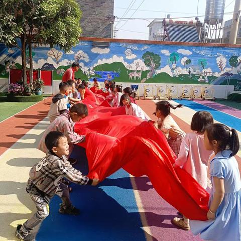 太和幼儿园大班体智能课 随堂拍摄