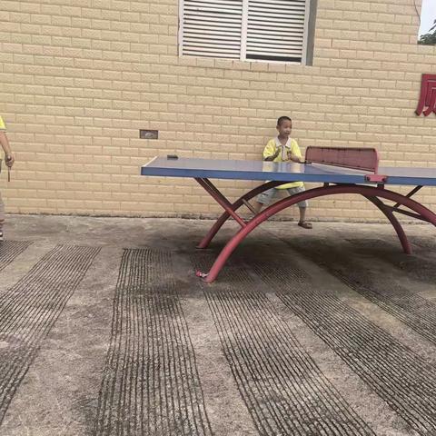 柏祥小学乒乓球艺体课