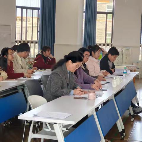 追寻红色足迹 传承伟大长征精神 ——全县思政一体化集体备课暨红色文化“金课”教研活动在思源幼儿园圆满举行