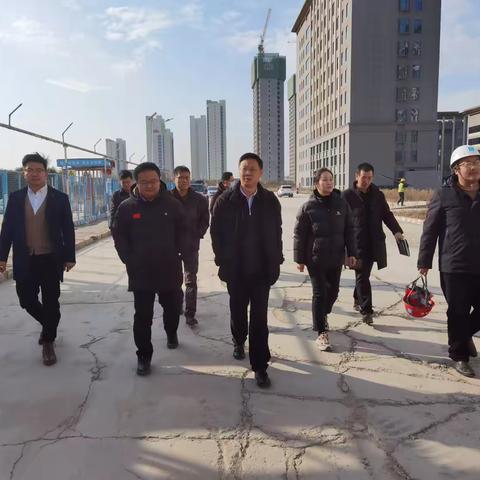 自贸服贸产业园发展中心主任姚斌带队检查园区安全生产工作