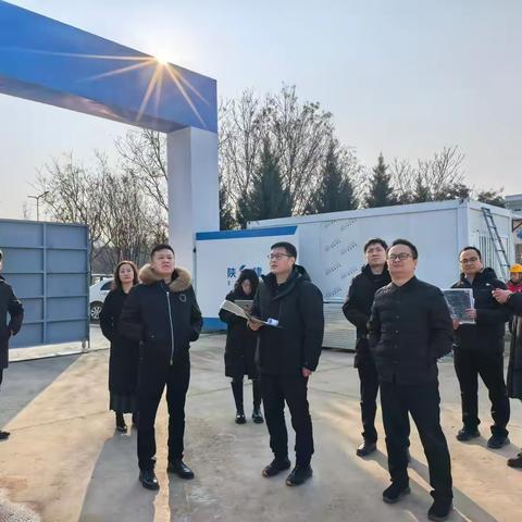 自贸服贸管办刘国旗主任带队开展元旦节前园区安全检查