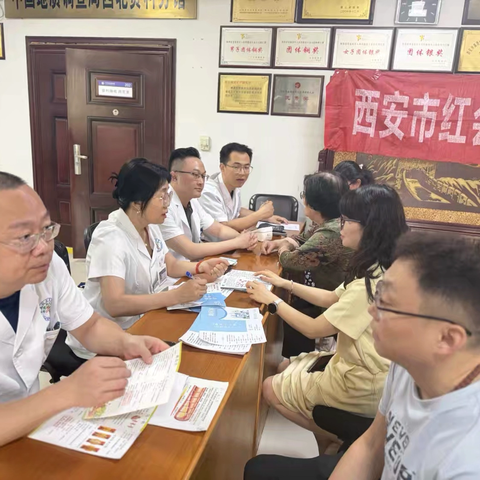 志愿同行零距离  便民服务暖人心｜长兴社区开展义诊义剪公益便民活动