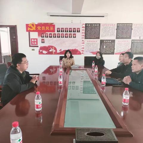 医药卫生与民族宗教组与汤图乡开展结对共建活动