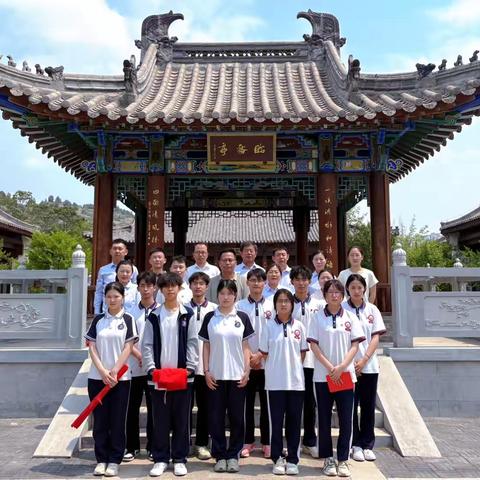 “廉洁家风代代传，涵养正气树新风”主题团日活动