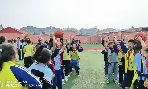 “落实双减政策，让孩子们在幸福快乐中成长”——拳铺镇创新小学二年级课外活动