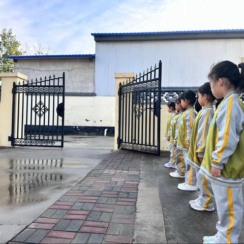 “伴”日相约    “幼”见成长——东湾小学幼儿园中班半日开放活动