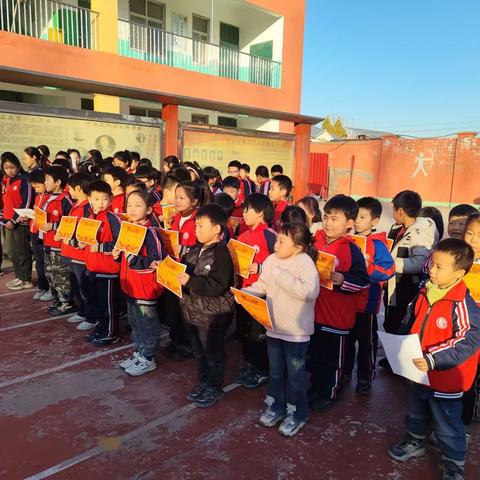 追榜样之光，筑奋斗之心︱【柳园镇中心校】刘广营小学期中表彰大会