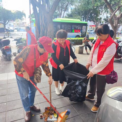 “创建文明城市、共建绿色家园”——天涯区“五老”志愿服务队开展系列活动