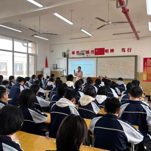 临漳县第七中学开展消防疏散演练活动