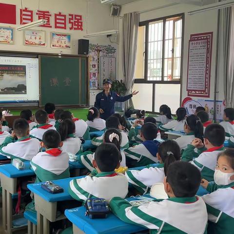 靖边县第九小学“向日葵”课堂小学生消防安全知识。三（5）班