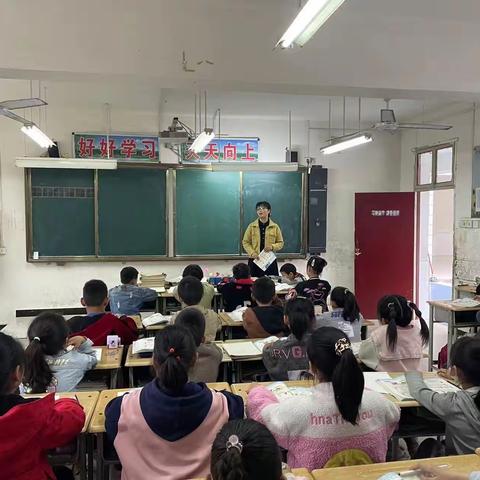 以研促教，共同成长——沈寨镇第一小学教研活动