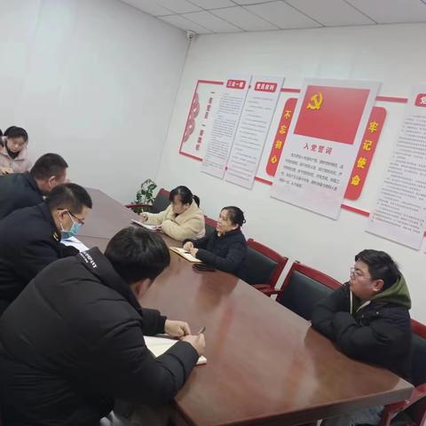 唐王便民服务中心联合市场监管所输送“政能量”