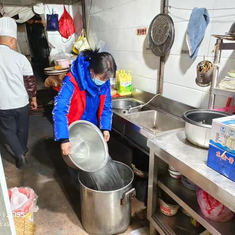 情暖腊八，粥香情长 ——信阳市浉河区青年义工协会腊八奉粥公益活动温暖开启