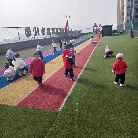 融合有爱，教育无碍，融合教育改变特需孩子命运，改变家长的认知。