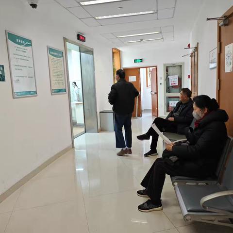 嘉定公司开展退休老同志体检服务活动