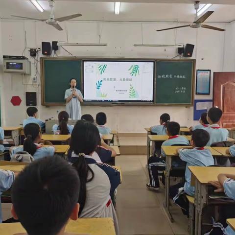 六年级“拒绝欺凌，从我做起”主题班会照片集